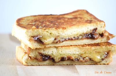 Apple Butter, Dark Chocolate, and Cheddar Grilled Cheese